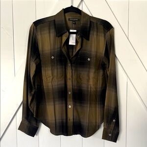 Banana Republic Olive Plaid Button-Up Shirt